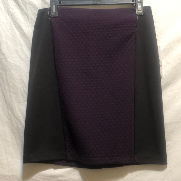 Laundry Blackberry 2 Tone Quilt Stitch skirt - Picture 1 of 12